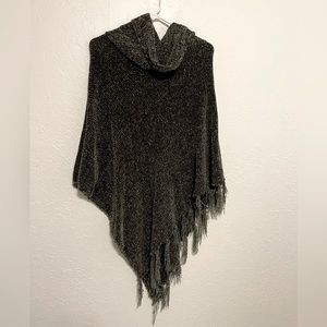 Womens Shawl/ wrap